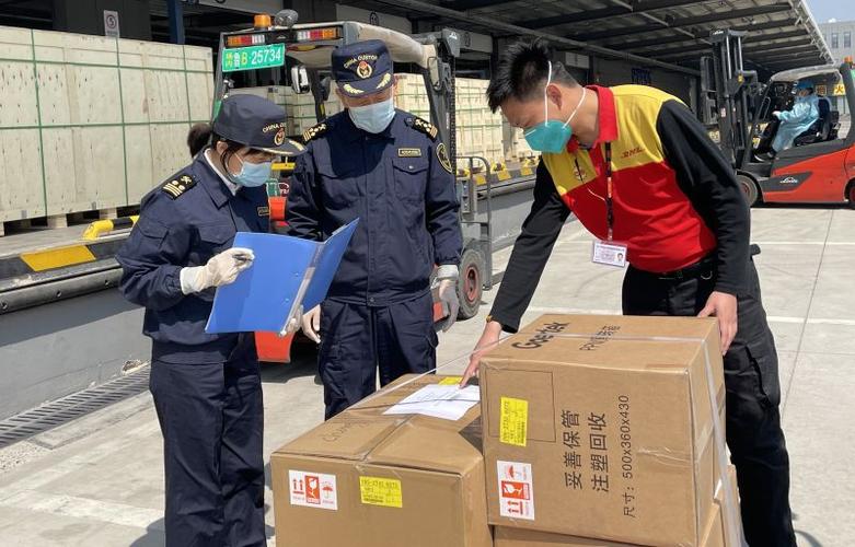 4月份青島空港進出口貨物量突破萬噸大關，展現外貿新活力
